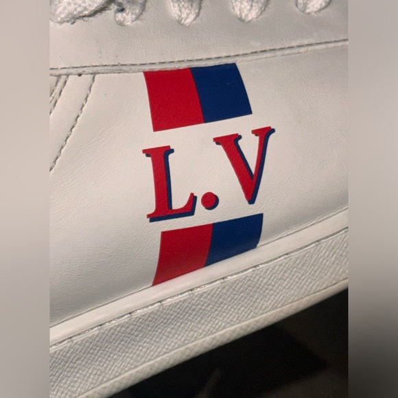 CYBER SALE | Louis Vuitton White Leather LV & Monogram Trainers - Picture 7 of 10